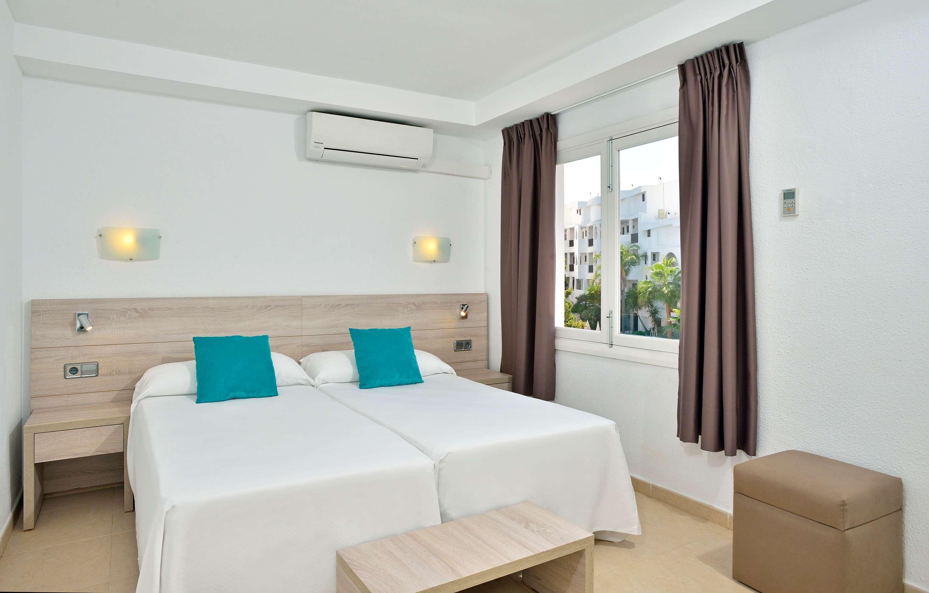 Sol Cala D'Or Apartamentos Luaran gambar