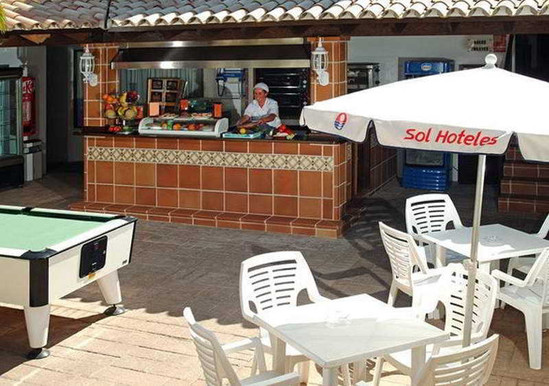Sol Cala D'Or Apartamentos Restoran gambar